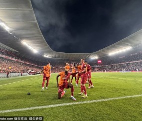 爆！奥斯梅恩拒沙特6300万镑诱惑，只为曼联阿森纳？锋线格局要变天！
